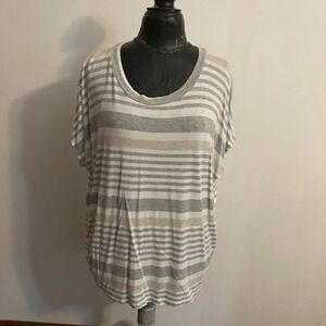Staccato Gray/White/ Tan stripe tunic, size L